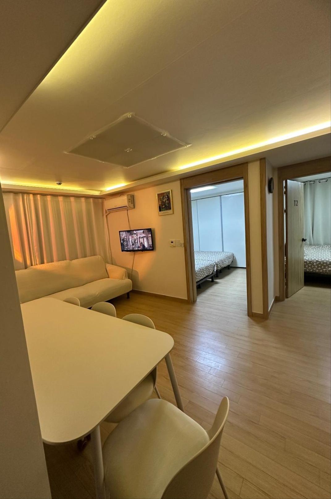 Villa Hongdae T House *