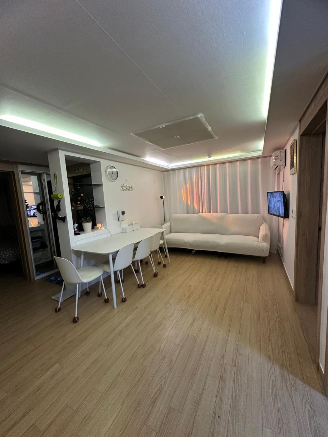Hongdae T House * Seoul