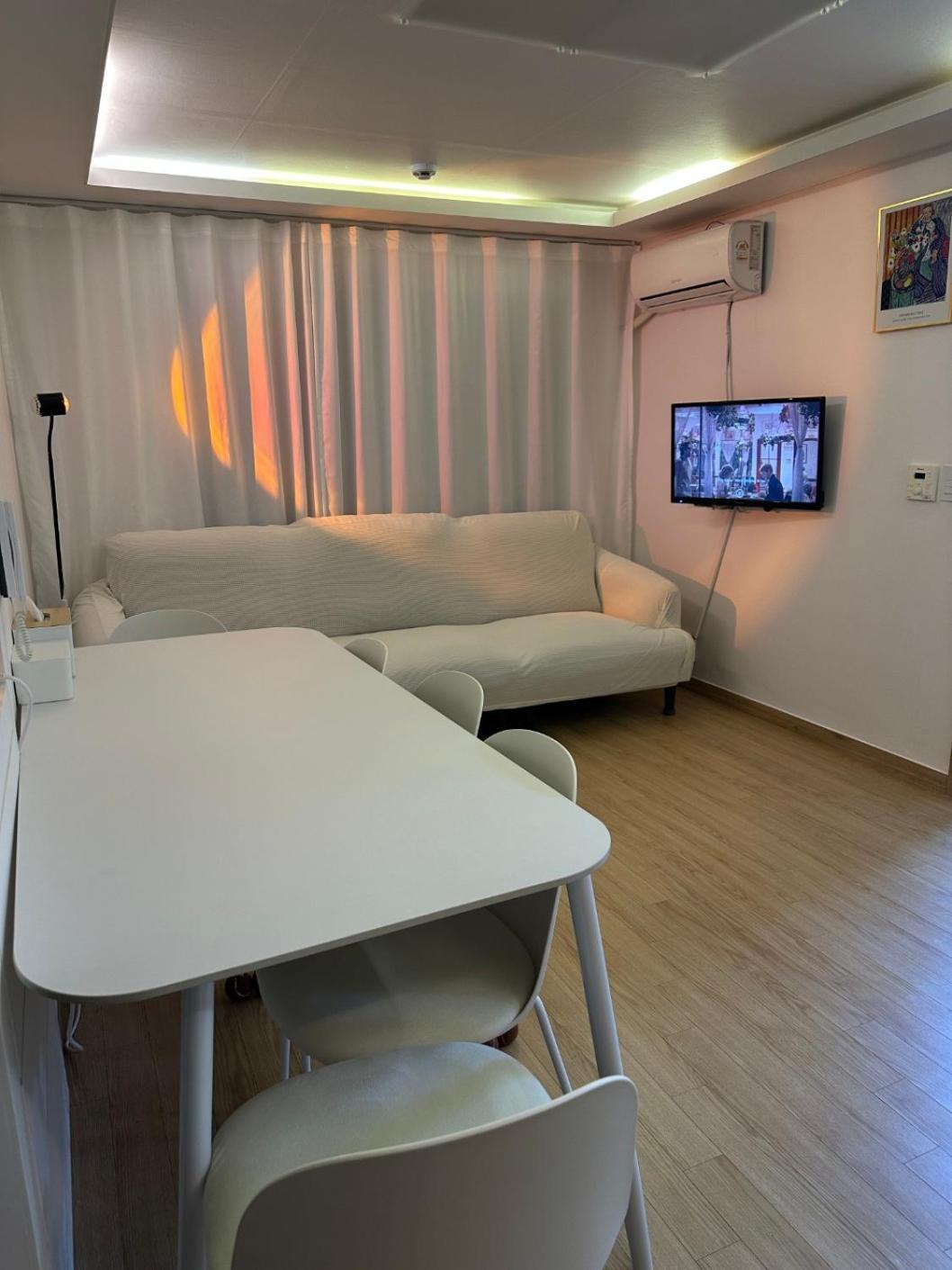 Hongdae T House Villa Seoul