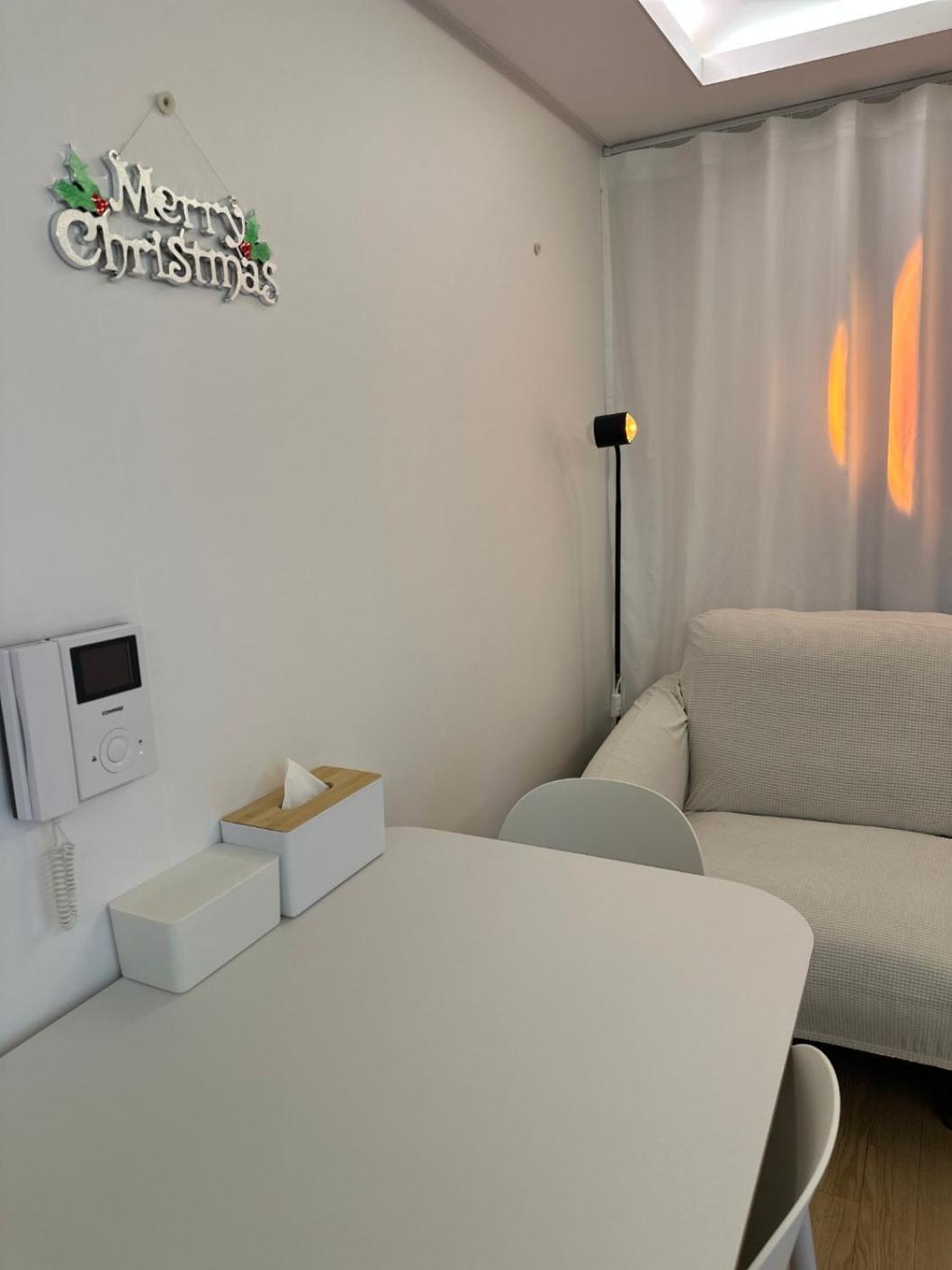 Villa Hongdae T House Seoul